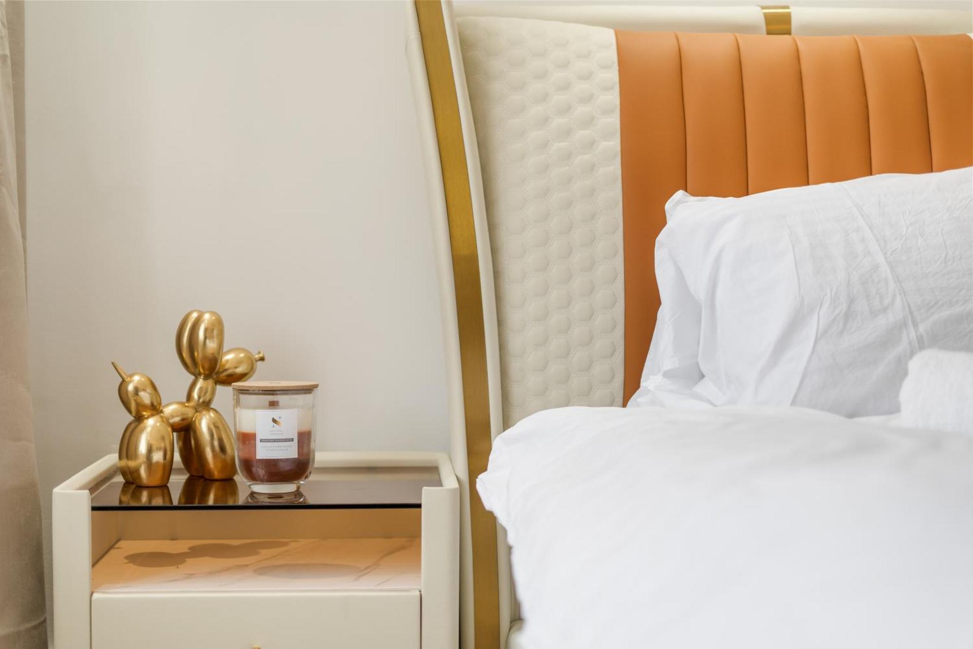 Exquisite 2-bedroom Luxury In Prestigious Mayfair H3 London